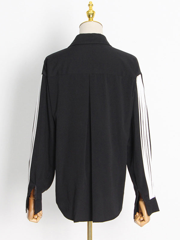 Classic Vintage Blouse with a Flattering Fit
