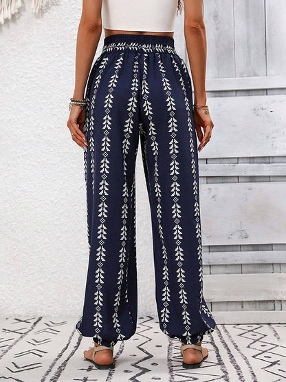 Gracefully Styled Pants for Any Occasion