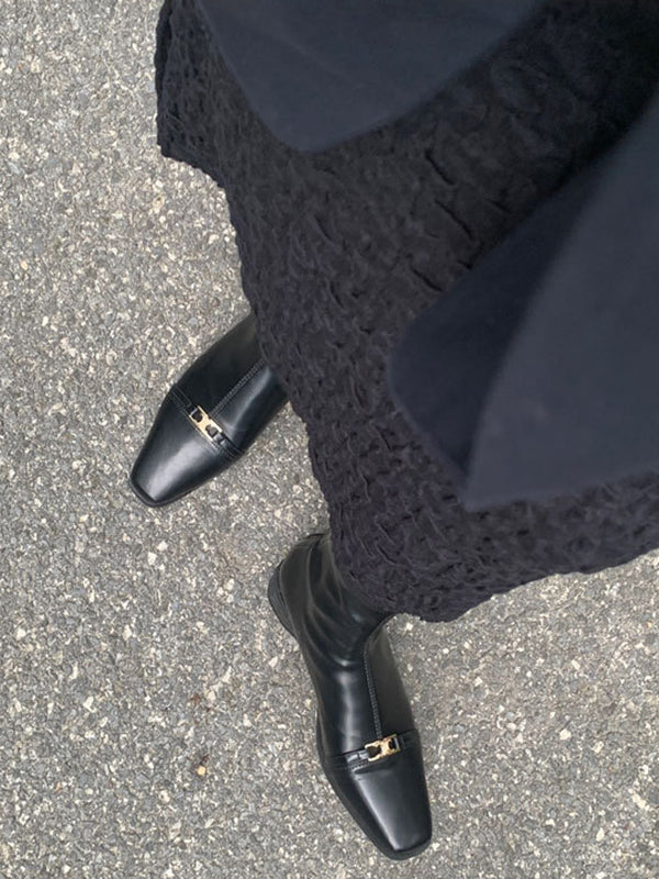 Polished Boots with an Effortless Classic Look