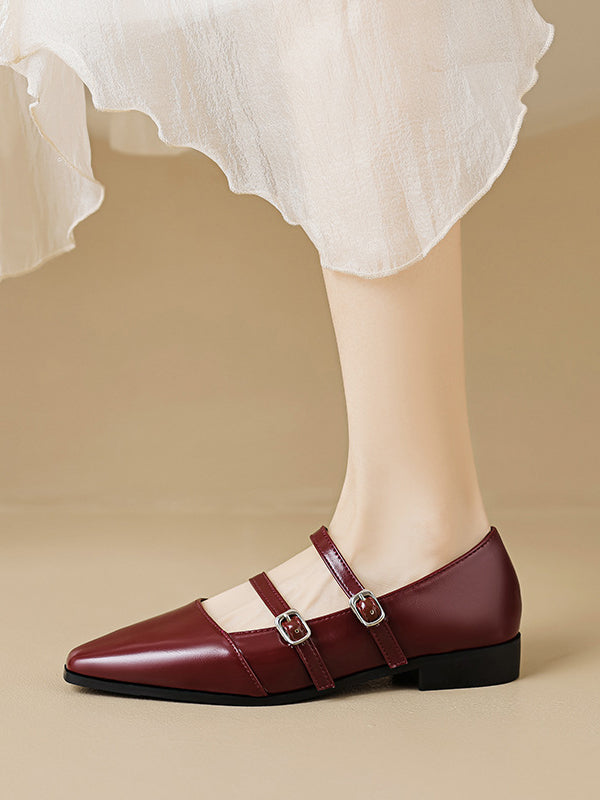 Elegantly Styled Shoes for Everyday Wear