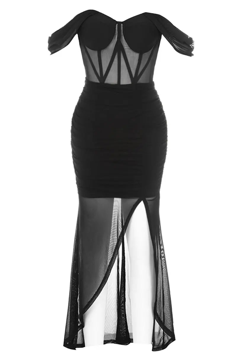 Classic Vintage & Enduringly Stylish Dress