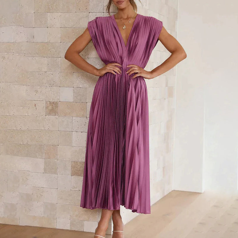 Polished Dress with an Effortless Classic Look