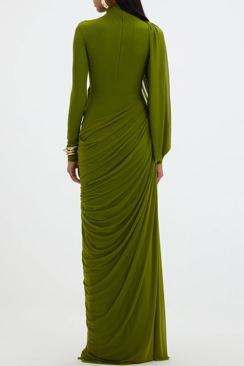 A Vintage Style Dress with Delicate Timeless Details