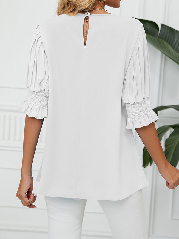 Beautifully Finished T-Shirt in a Timeless Design