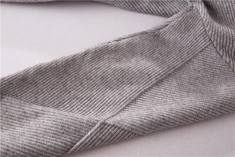 Effortlessly Elegant Garment with a Timeless Design