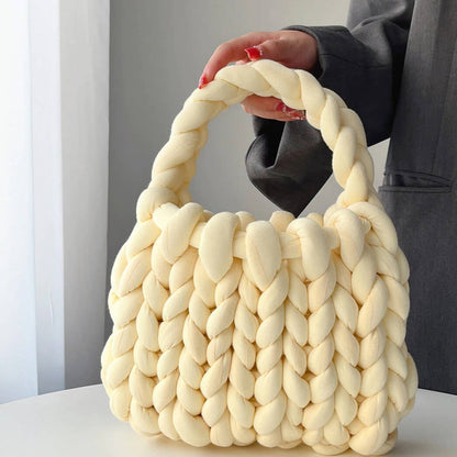 Polished Bag with an Effortless Classic Look