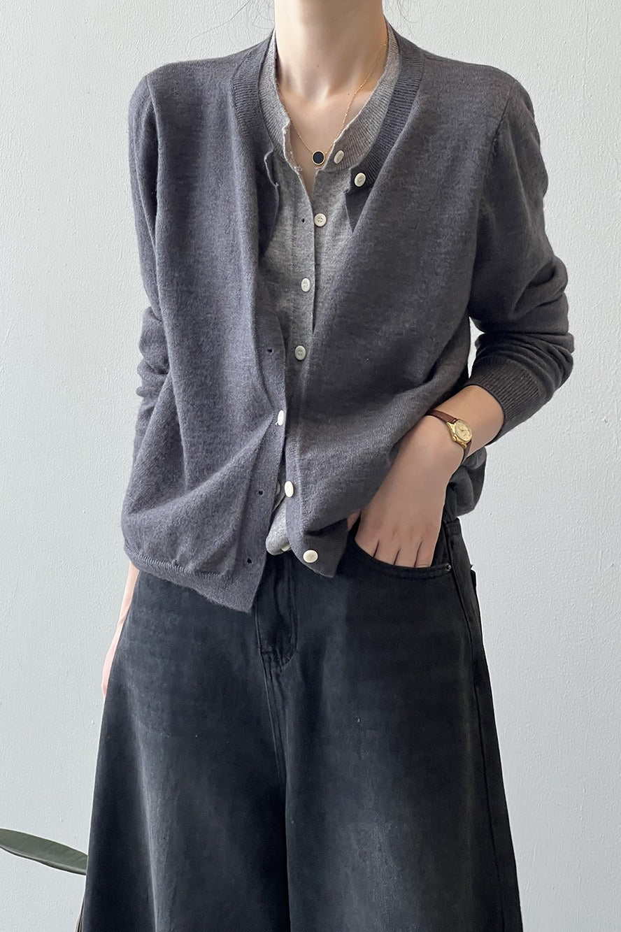 Classic Vintage & Enduringly Stylish Cardigan