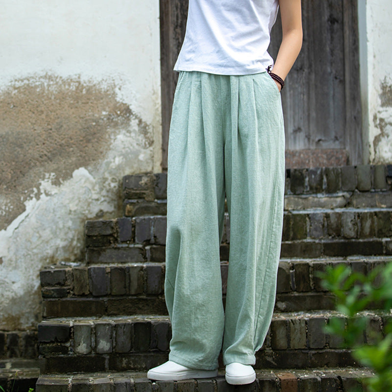 Classic Vintage Trousers with a Flattering Fit