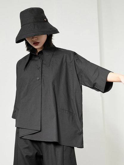 Beautifully Crafted Blouse in a Classic Style