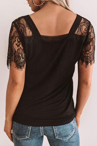 Beautifully Finished T-Shirt in a Timeless Design