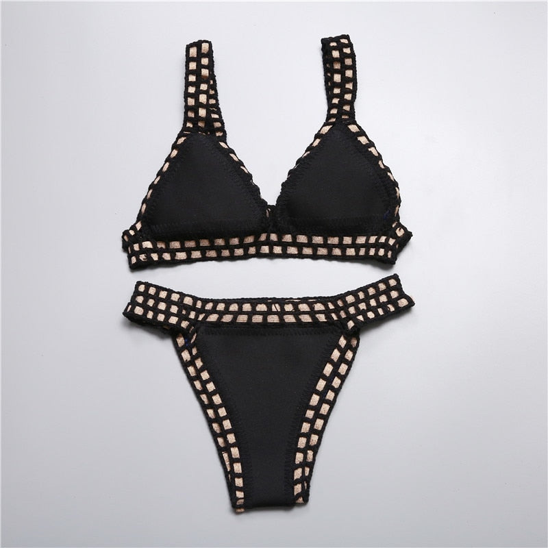 Well Tailored Bikini with a Graceful Silhouette