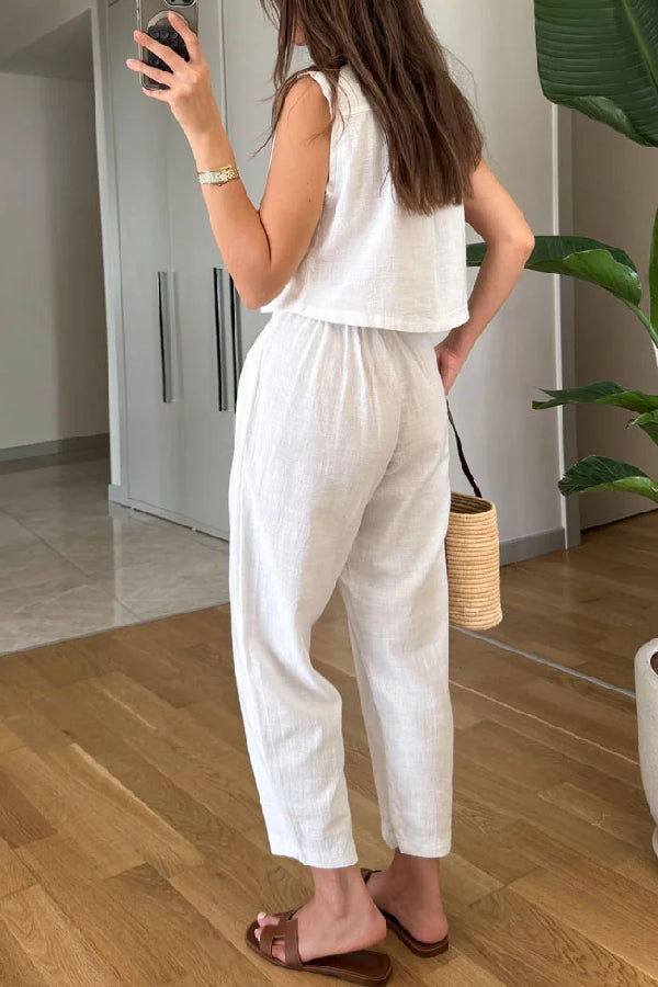 Sophisticated Pants with a Clean Classic Look