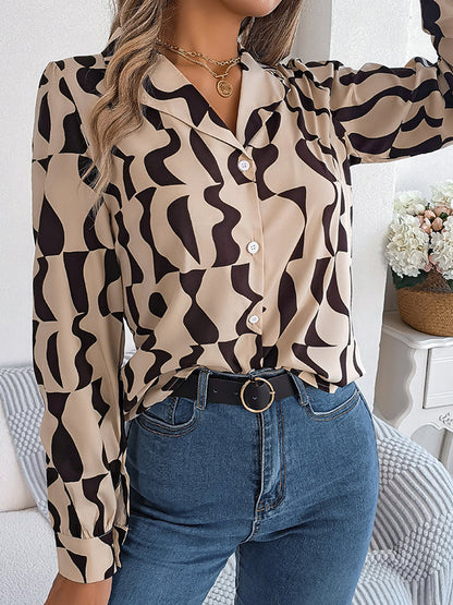 Classic Vintage Blouse with a Flattering Fit