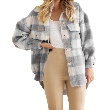 Beautifully Finished Coat in a Timeless Design