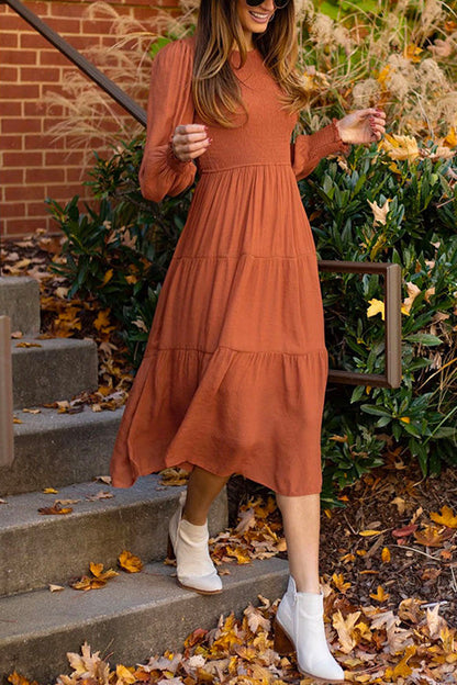 Sophisticated Dress with a Clean Classic Look