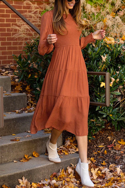 Sophisticated Dress with a Clean Classic Look