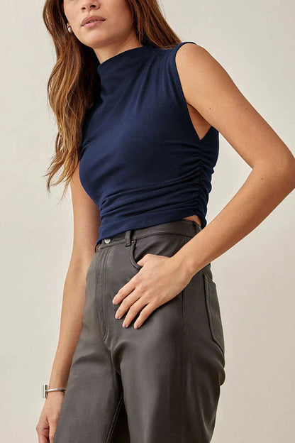Classic Vintage Top with a Flattering Fit