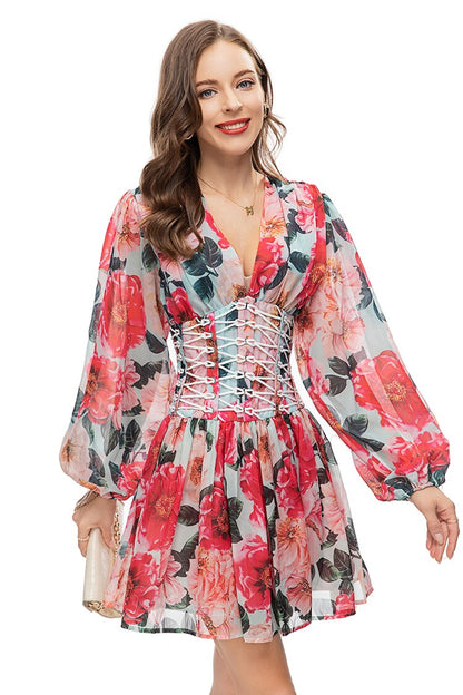 Classic Vintage Dress with a Flattering Fit