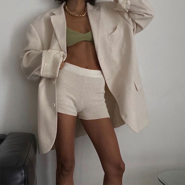 Sophisticated Garment with a Clean Classic Look