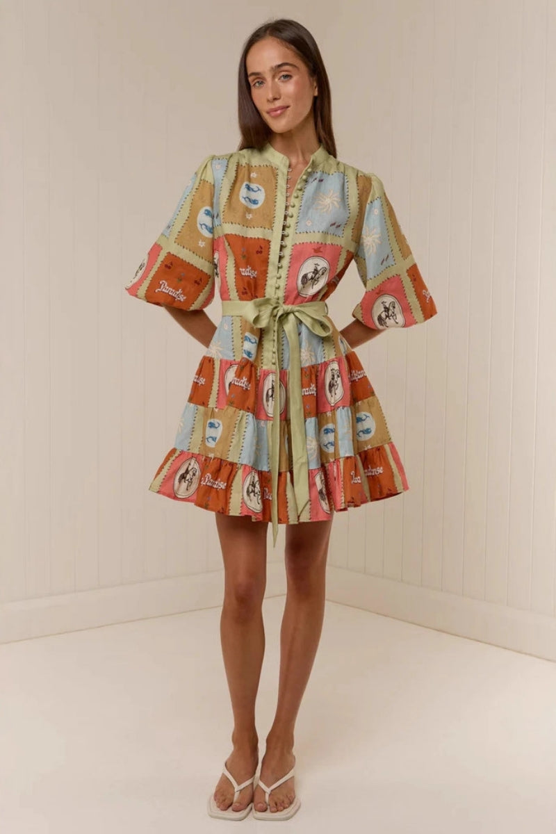 Well Tailored Dress with a Graceful Silhouette