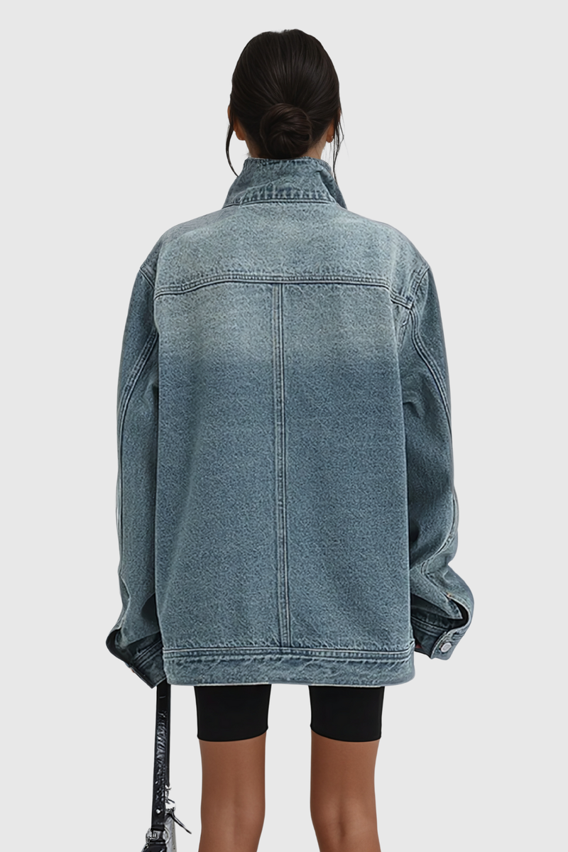 Elegantly Styled Jacket for Everyday Wear