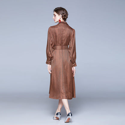 Effortlessly Elegant Dress with a Timeless Design