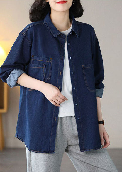 Classic Vintage Coat with a Flattering Fit