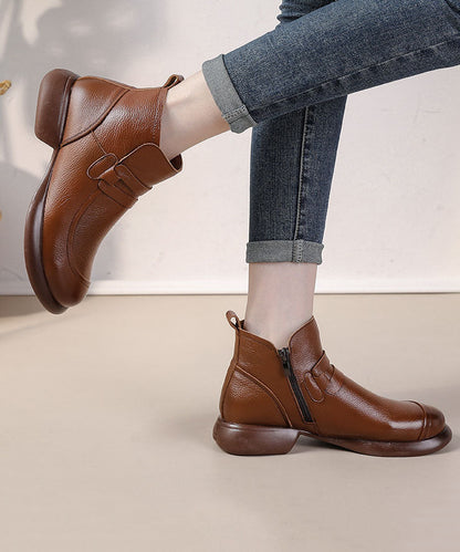 Polished Boots with an Effortless Classic Look