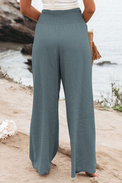 Elegantly Styled Pants for Everyday Wear
