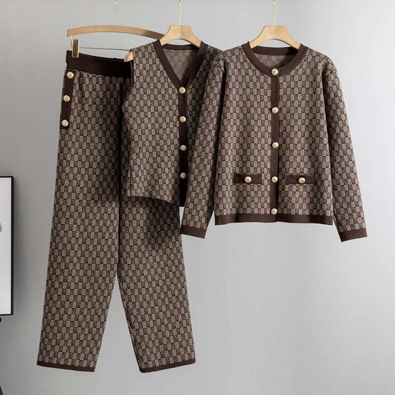 Beautifully Crafted Cardigan in a Classic Style
