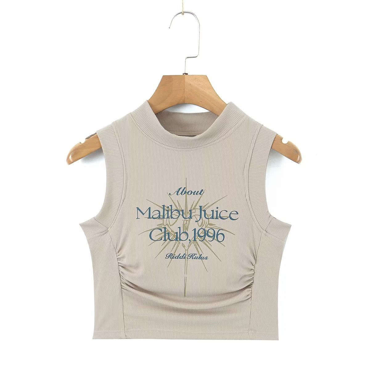 Sophisticated Garment with a Clean Classic Look