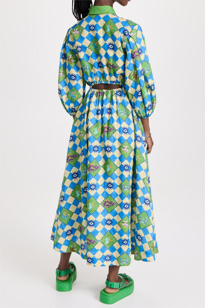 Gracefully Styled Dress for Any Occasion