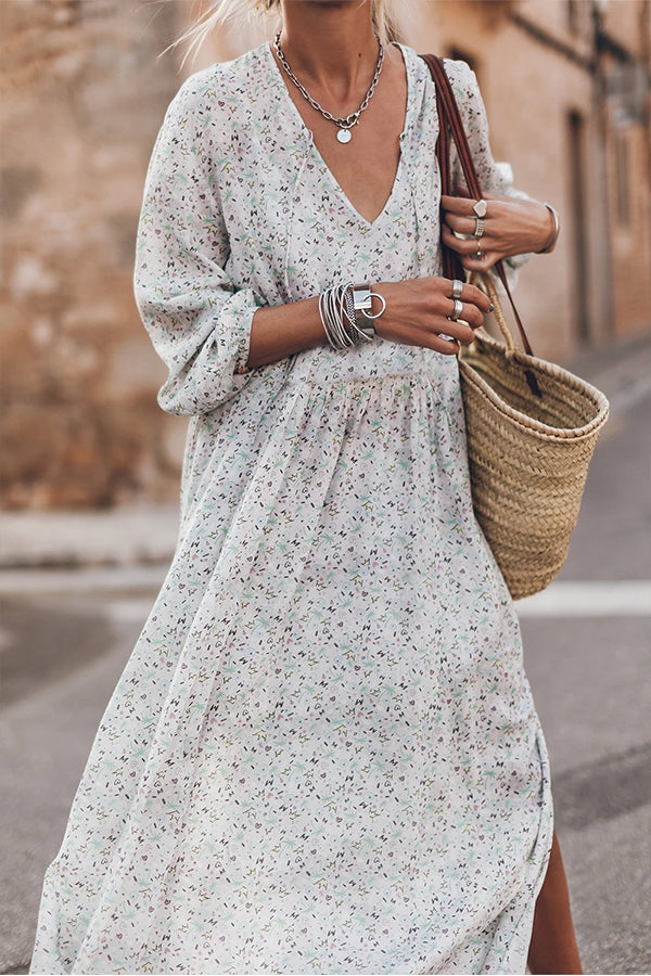 Classic Vintage & Enduringly Stylish Dress