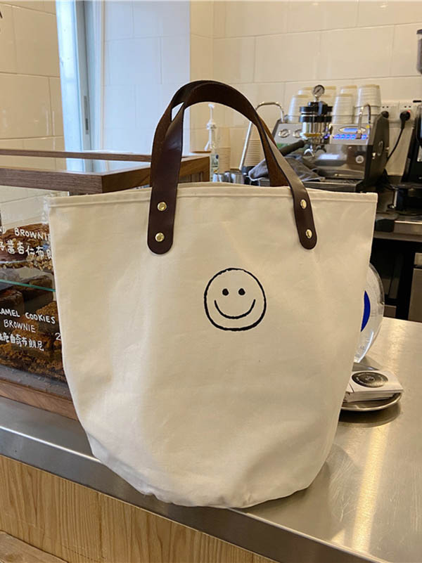 Classic Vintage & Enduringly Stylish Bag