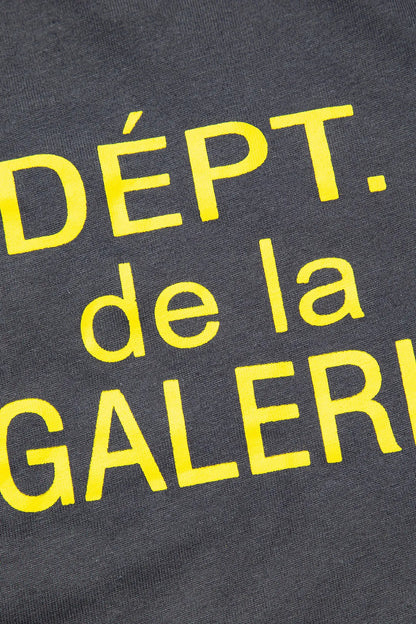 Effortlessly Elegant T-Shirt with a Timeless Design