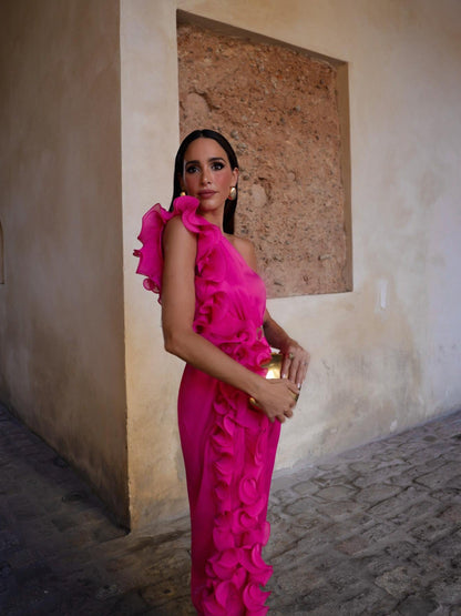 A Vintage Style Dress with Delicate Timeless Details