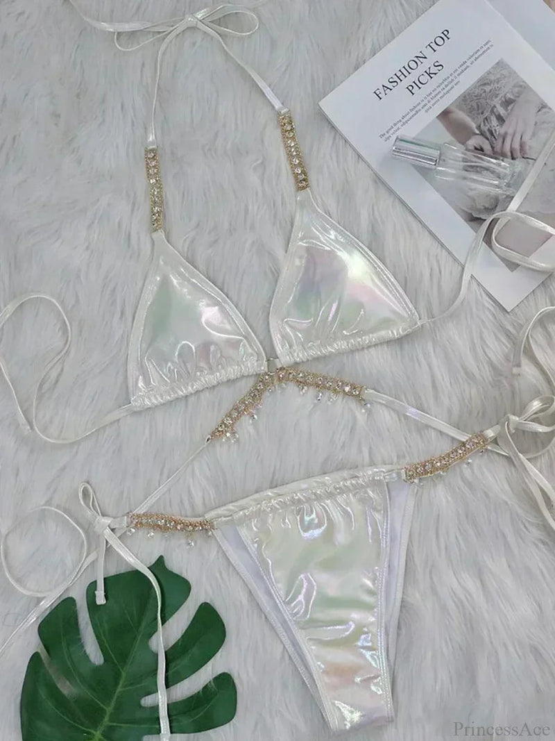 Beautifully Crafted Bikini in a Classic Style