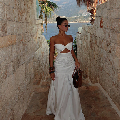 Gracefully Styled Dress for Any Occasion