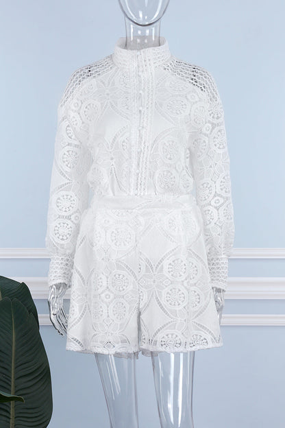 Effortlessly Elegant Garment with a Timeless Design