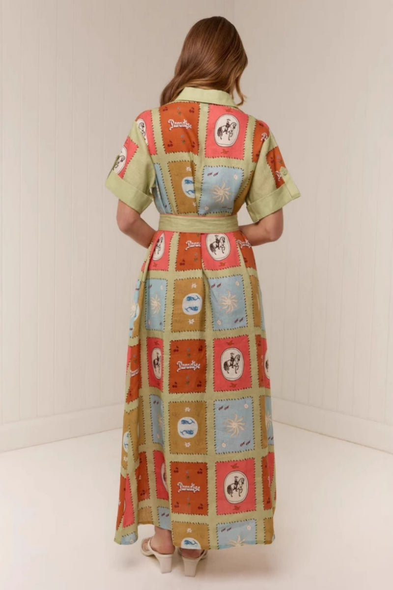 Well Tailored Dress with a Graceful Silhouette