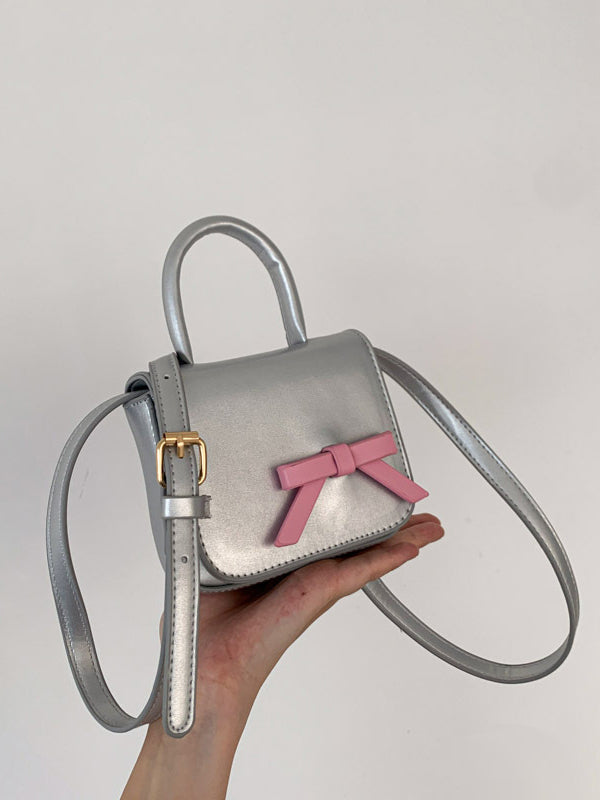 Polished Bag with an Effortless Classic Look