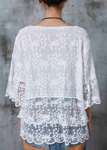 Classic Vintage Shirt with a Flattering Fit