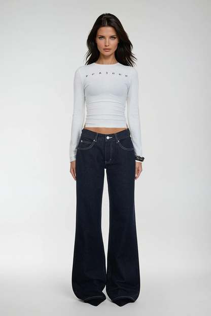 Effortlessly Elegant Garment with a Timeless Design