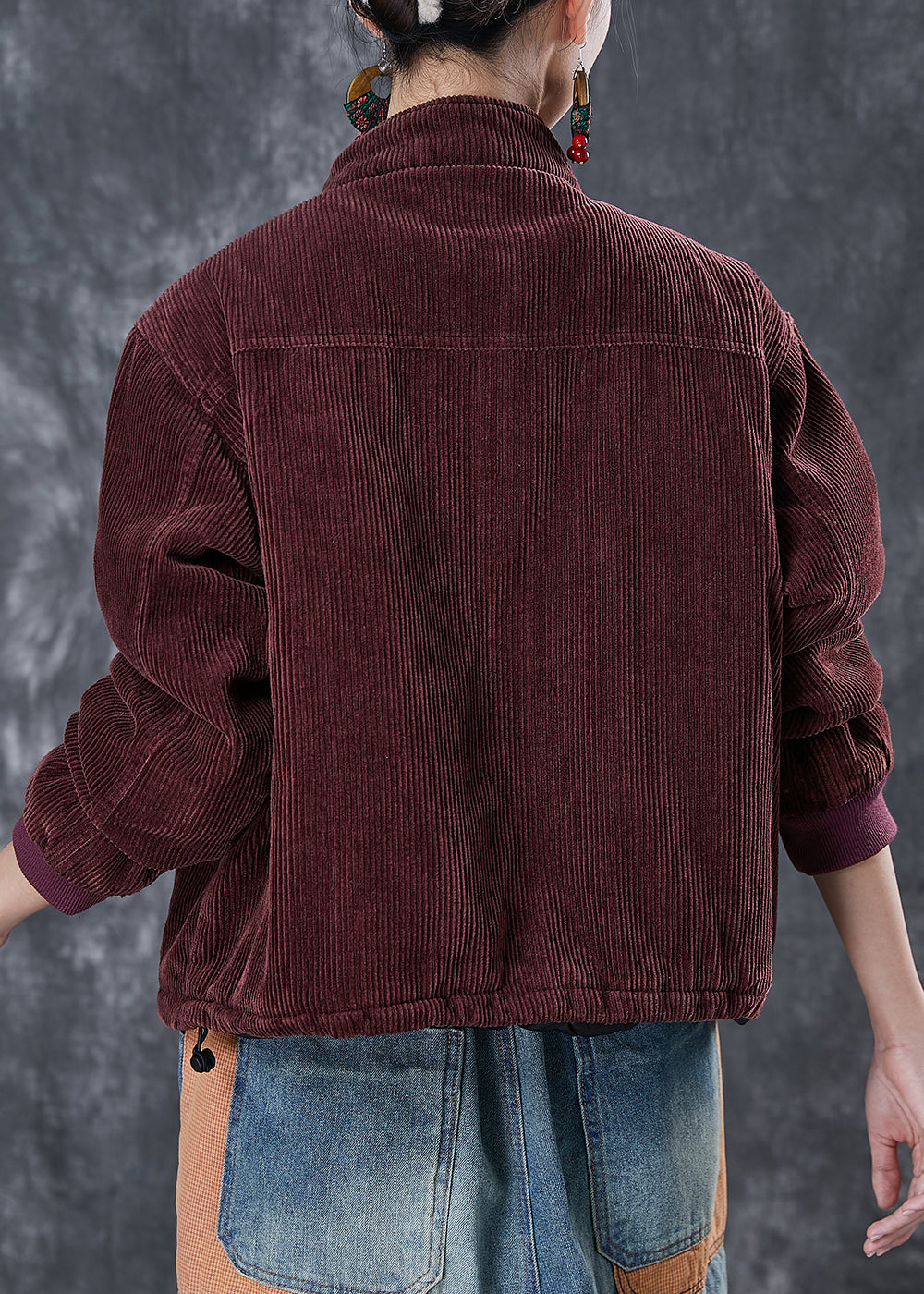 Beautifully Finished Coat in a Timeless Design