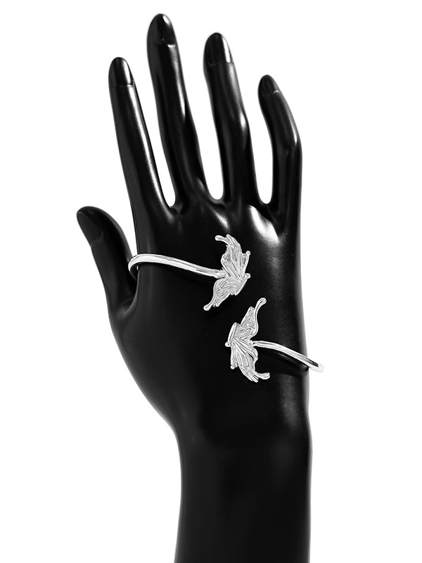 Beautifully Crafted Garment in a Classic Style