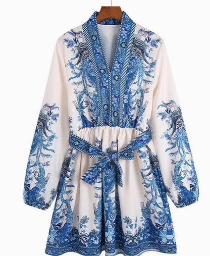 Classic Vintage & Enduringly Stylish Dress