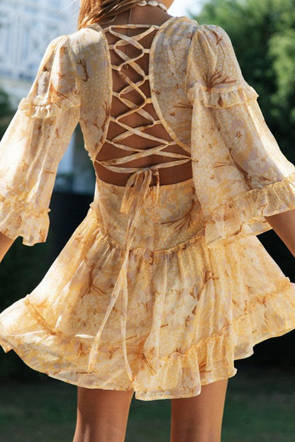 Beautifully Finished Dress in a Timeless Design
