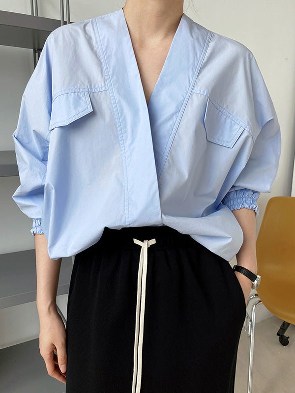 Effortlessly Elegant Blouse with a Timeless Design