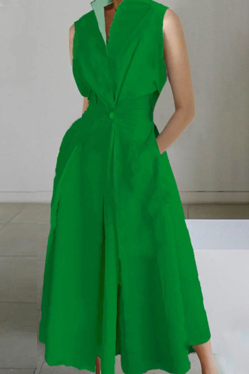 Well Tailored Dress with a Graceful Silhouette