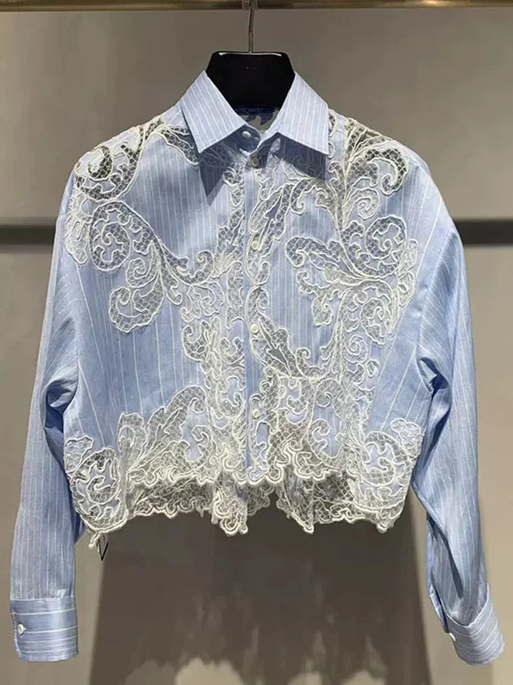 Sophisticated Shirt with a Clean Classic Look